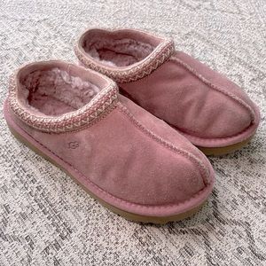 Light Pink Ugg Tasman Slippers